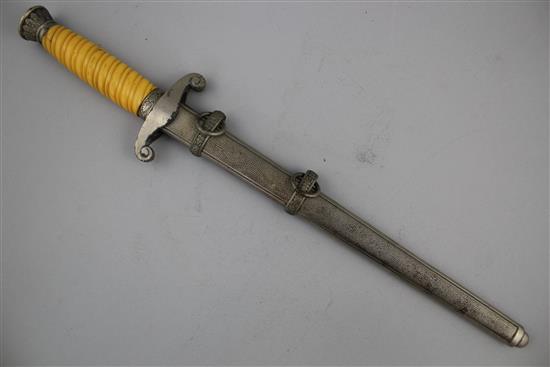 A German WWII Third Reich heer dress dagger, blade mark for A.W. Solingen, overall 15.75in.